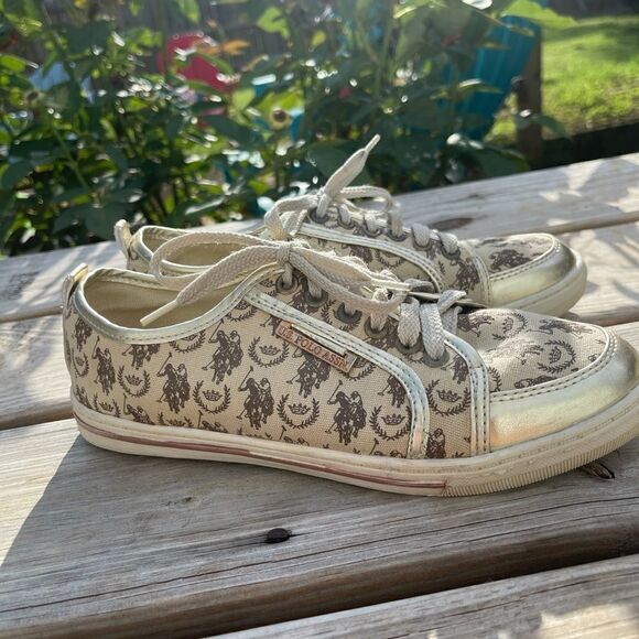 U.S Polo Assn. women’s shoes - Picture 4 of 5